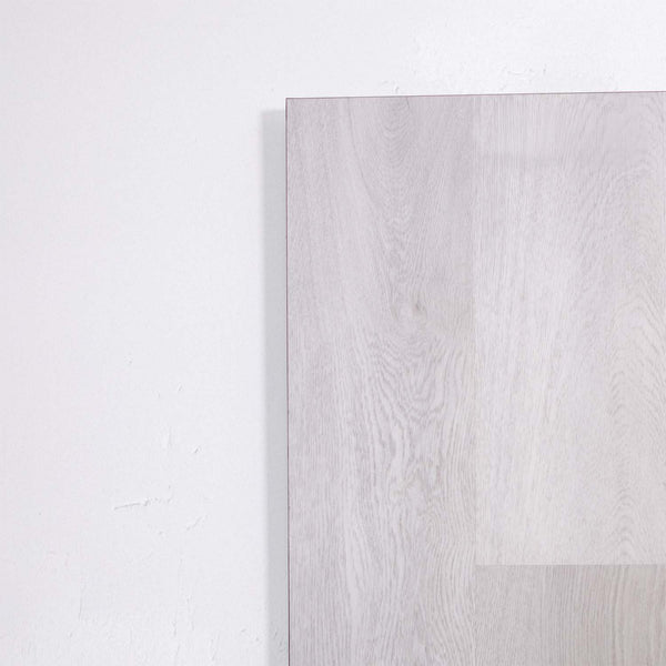 Side view of Light Grey SPC Hybrid Floorboards 5+1.5mm in Light Grey colour light tone hybrid flooring sample