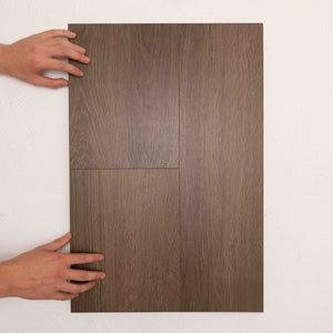 Close-up of Saddle Oak Vision Vinyl Planks 5mm in Saddle Oak colour warm tone vinyl flooring plank sample