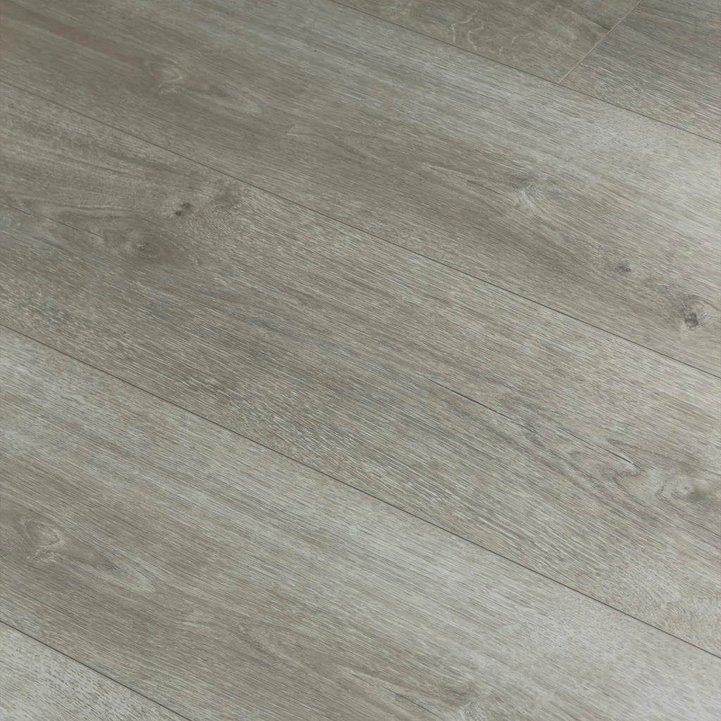 smp::ivory-white-urban-laminate-floors-12mm