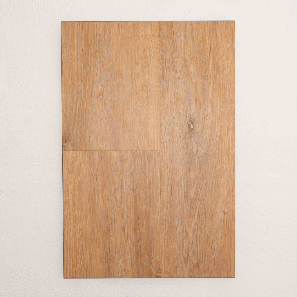 Detailed view of Smoulder Oak Vision Vinyl Planks 5mm in Smoulder Oak colour warm tone vinyl flooring plank sample